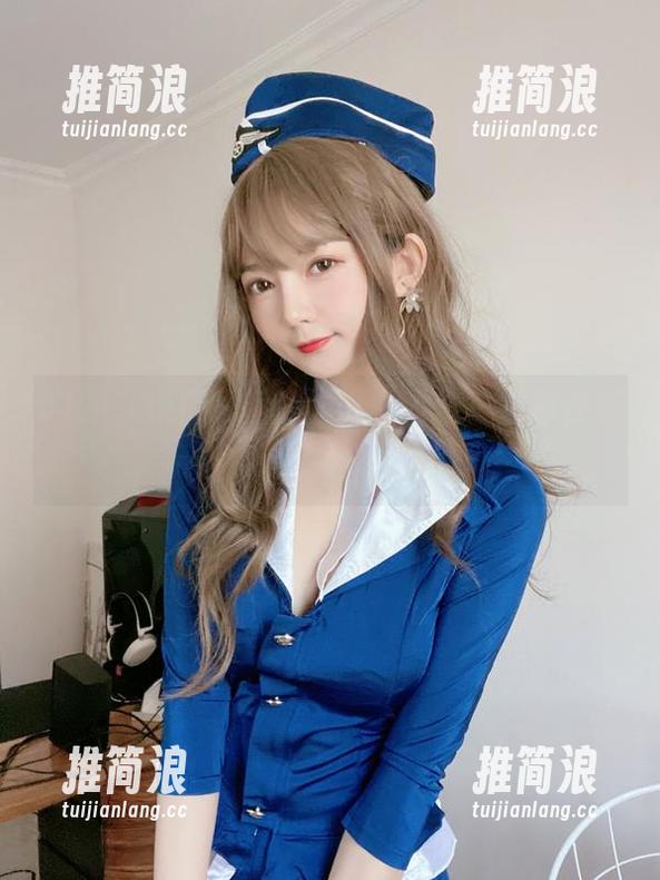 51酱，镂空背后的图野，看似一切都在框架中，却又无尽的延展。