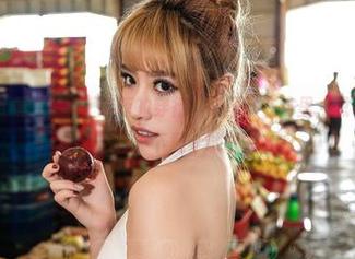 AISS爱丝(黄金版) – 索菲的穿行，原图都在这里，想让它陪我去旅行，下载个试试？
