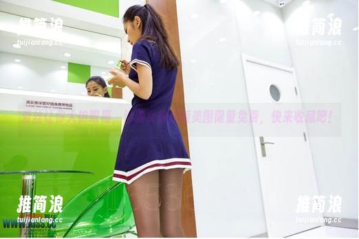爱丝让你大饱眼福，沙滩女神正版美图限量免费，快来收藏吧！