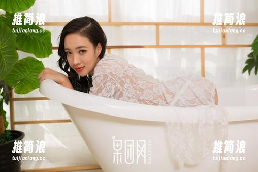 GIRLT果团网 - 龚玥菲的黑丝图片上线，小心屏幕滑水，真的是美得让人想立刻变成海绵去吸！