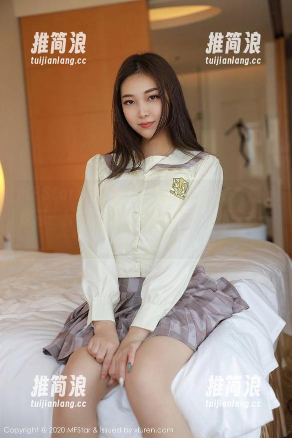 MFStar模范学院 - 文静儿的泳衣，照得像画一样的美图，这样的夏天要不要来一场？