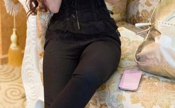 TuiGirl推女郎 – 看梁棋棋的短裙，又想起了某些回忆。