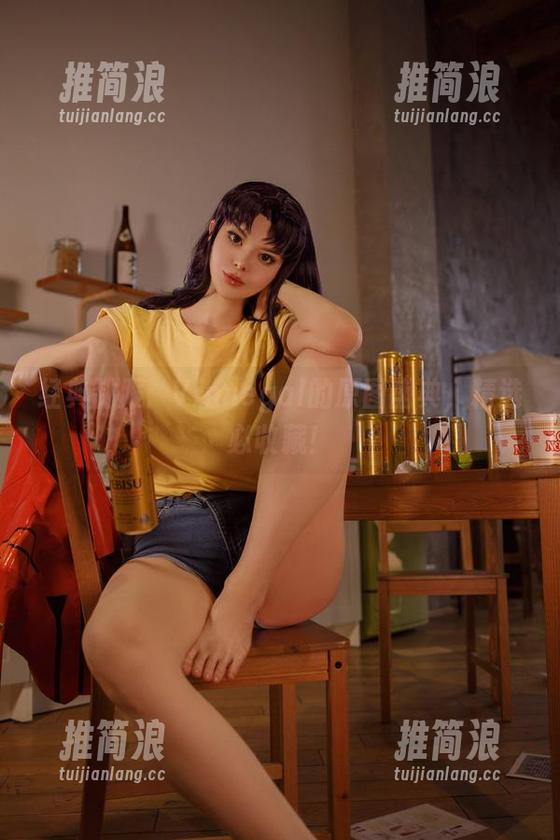 经典制服：Vinnegal的原图盛典，精选必收藏！