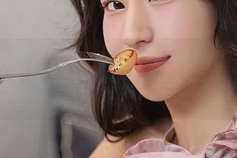 Xiuren秀人网 – 徐莉芝Botty的花嫁图集，带给我一种“这才是嫁”的冲击。