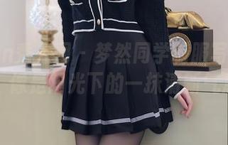 Xiuren秀人网 – 梦然同学制服写真全集，像是阳光下的一抹清新气息