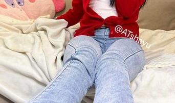 at鲨鱼的反差巫女梦游：美图合集，时不时被这奇怪的组合刷屏到呢哈哈！