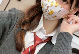 做个透明的自己？nagesa魔物喵，这次更新的写真又把我带进了另一个次元。
