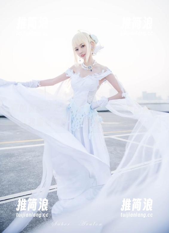 你的负卿今天穿上护士服，全套作品真得让我重新考虑一下未来职业选择……