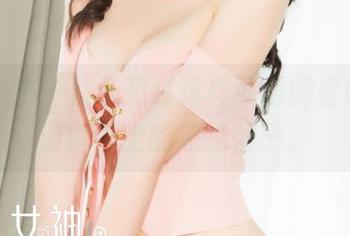 克拉女神 – 从未见过这样可爱的嘉萌，高清壁纸上的凉拖仙子。