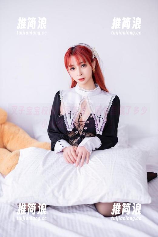 叉子宝宝校服美图首发，图包里藏了多少小心思，你敢想象？！
