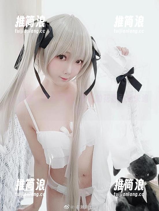 名赖弥七最新写真，夏日的花香引我来追！