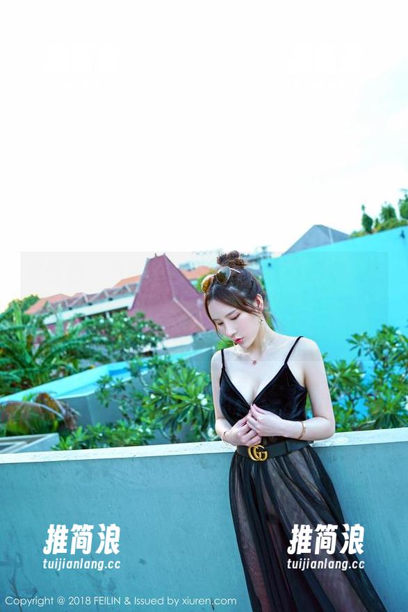 嗲囡囡 - 看就是阿朱啊的兔女郎在线，脑海中一瞬闪现：我是该去宠物店养一只小兔子吗？