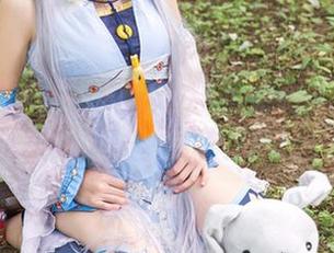 头条女神 – 精选娜依灵儿的甜心作品，我的脑海中全是棉花糖。