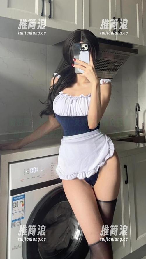 微密圈 - 在线见证！女刺客的裸足图集，谁能想到这双脚竟然也能‘刺’到你？