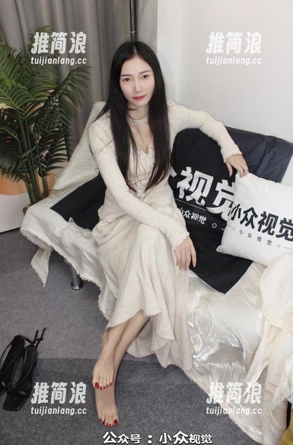 小众视觉 - 最新美图速递：灵灵与女孩的趣味简史！