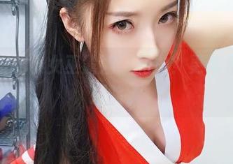黑茶里的小女巫露娜，私拍？更像是丛林探险。