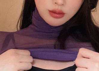 微密圈 – 小芯酱的早期照片在线图集：其实她可是从“小丑”进化来的哦