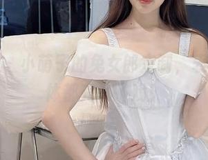 微密圈 – 小萌子的兔女郎定制，表情和身体都充满了戏！