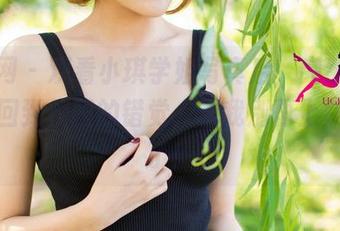 尤果网 – 观看小琪学姐写真后，突然给我一种回到校园的错觉，求我别再上数学课了！