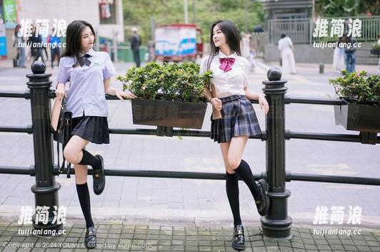 尤蜜荟 - 穆菲菲最新写真资源——这兔女郎的装扮也太可爱了吧，真让人想买一套！