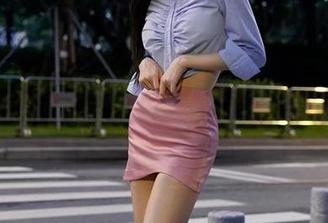 微密圈 – 在徐珺大哥的蓝色异域全集间游走，竟然产生了“一直看下去”的诡异念头。