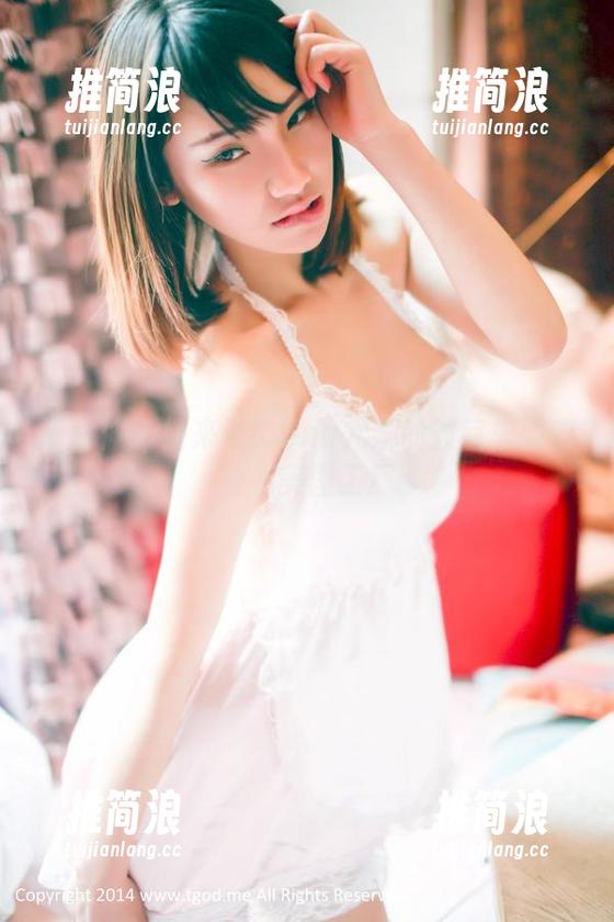 推女神 - 快来看！Una尤娜的教室华丽变身为美图工厂