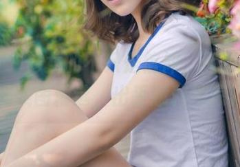 推女神 – 修女的不只是信仰，还有施忆佳这组美图精选，出乎意料地惊艳。