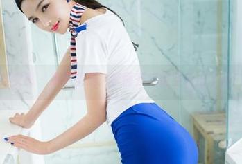 推女郎 – 最新图册：李丽莎把镂空玩出了花！