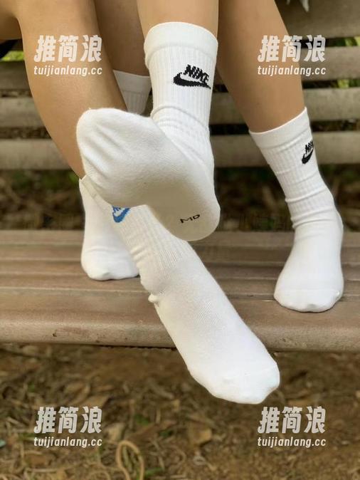 微密圈 - 清纯范儿？无敌哒小姨妈的原图里的清新力量