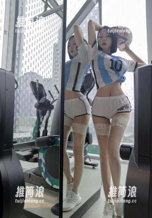 微密圈 - 果儿Victoria图集大放送——这位女教师给你带来意想不到的“福利”！