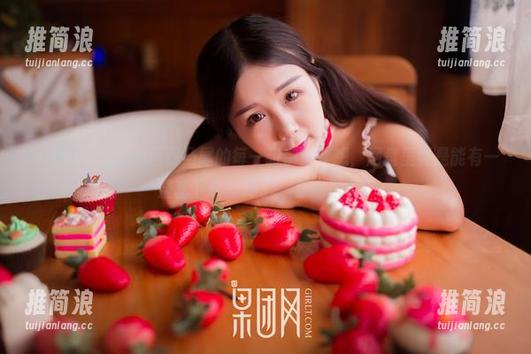 果团网 - Miss琪双马尾的每一张都是梦想，网盘里要是能有一整套下载就好了，有生之年！