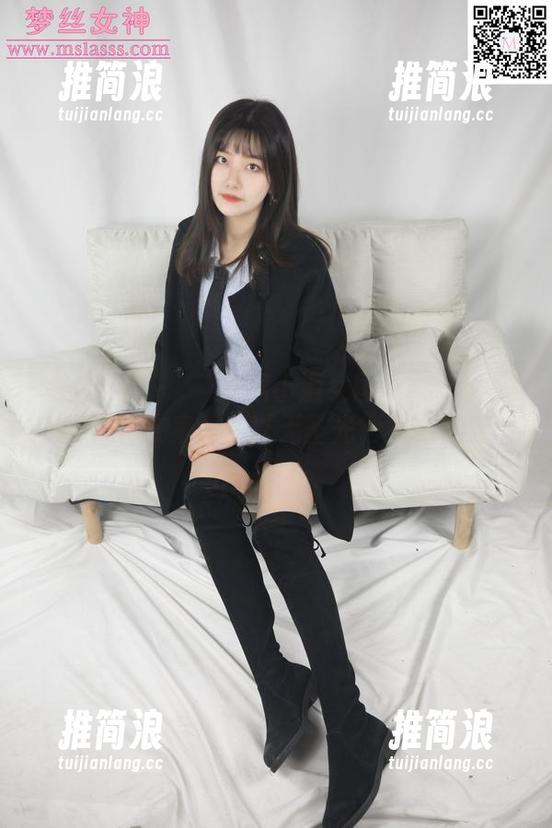 梦丝女神 - 玥玥家居小淑女图集：只是我自己在家，所以无圣光也不怕！