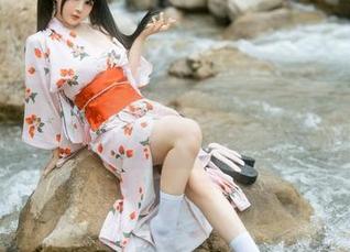 温泉绅士版，樱井宁宁和美图的“亲密接触”，也太让人想入非非了吧！
