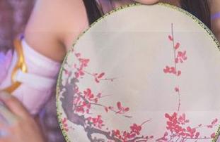 洛丽塔大哥的精选女仆图包，明明就是在画技上摔了大跟头，却能让我想多了。