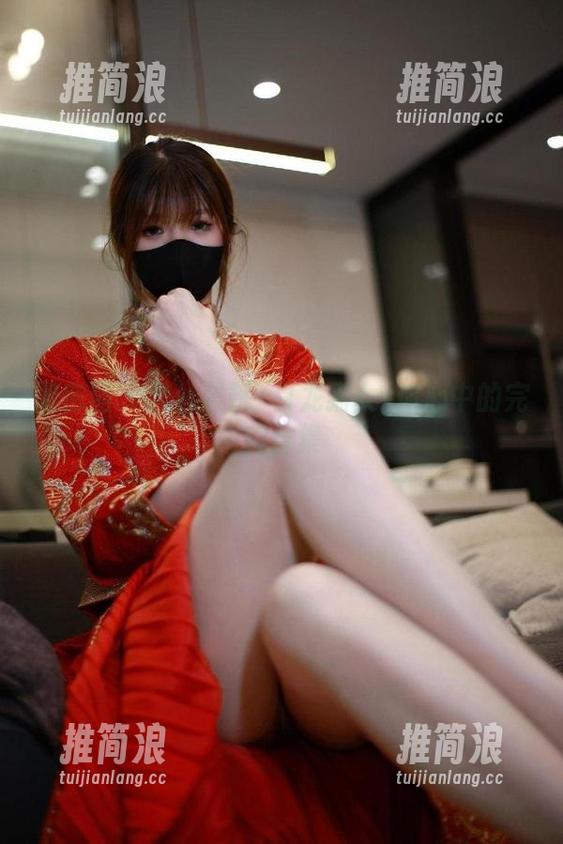 微密圈 - 黑丝黑靴+白龙猫女=你心中的完美合集