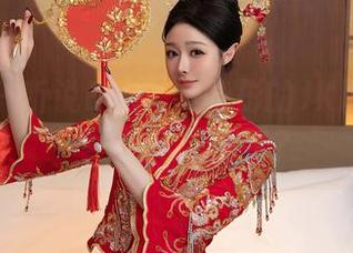 秀人网 – 听说Elise谭晓彤的JK图包很火，可是这之后呢？