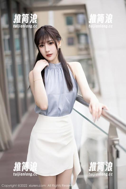 秀人网 - 平平无奇的生活，遇到Erikaki姐，最新图片炸裂！
