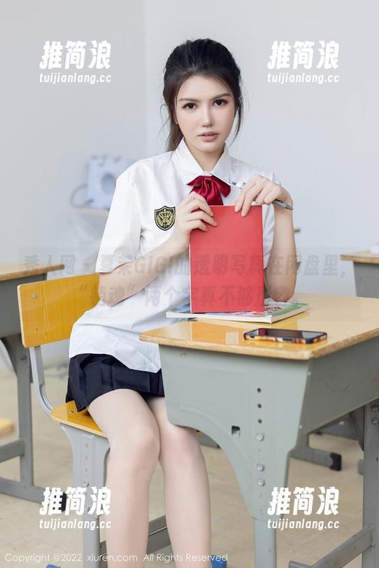 秀人网 - 夏茉GIGI的透明写真在网盘里，“销魂”两个字真不够形容。