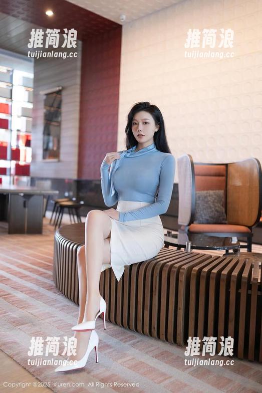 秀人网 - 小雨baby在线：女王来的时候，谁还敢抬头？果断原图奉上，来见证一下！