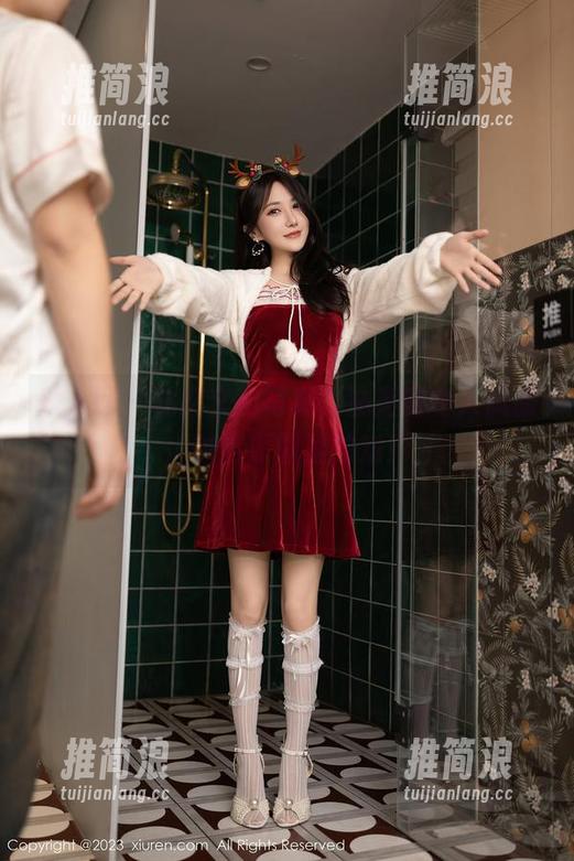 秀人网 - 林文文的写真，油亮到令人佩服，瞧这原图里的戏！