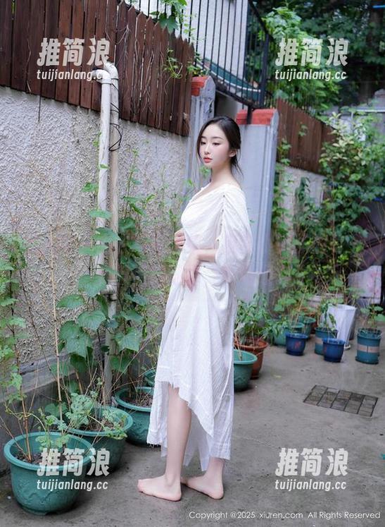 秀人网 - 内衣写真全集，麻吉小兔子的每一张都值得细品，真有趣。
