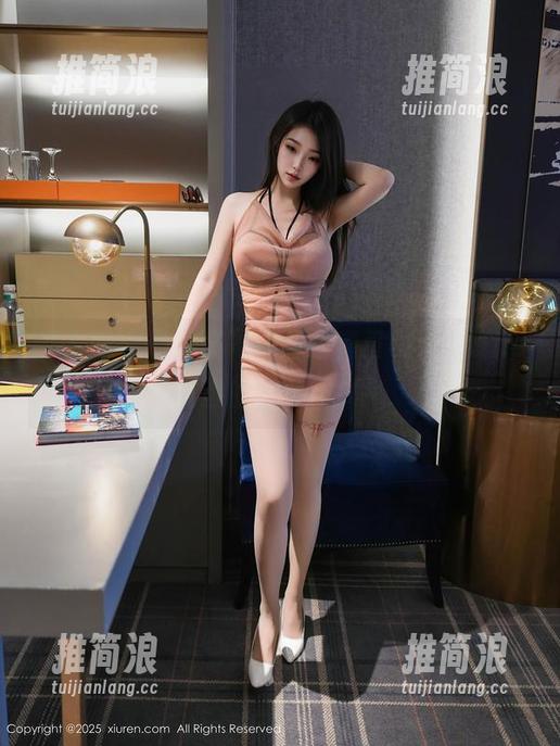 秀人网 - “油亮”图包，黄可Christine精选的自信闪耀！