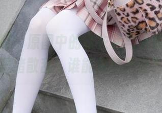 紧急企划 – 原图中的连衣裙与小枫，让人思绪散乱，谁能保持冷静？