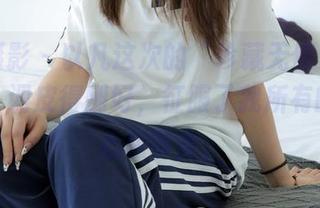 绮梦摄影 – 以凡这次的“珍藏无修无水印版”，调皮得刚好，征服了我所有的好奇心和审美。