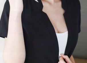 美媛馆 – Barbie可儿的双马尾写真：不知为何，让我想起了校园里的回忆，分享这份美好。