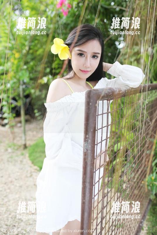 美媛馆-Cris_卓娅祺 美媛馆 - 这私房红裙,Cris_卓娅祺果然从不让我失望,一定有套路!