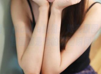 美媛馆 – 徐cake姐姐：她在原图里等你，套图则是她的逗趣瞬间。