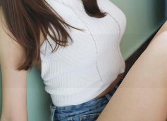 美媛馆 – 徐小宝Jessie的原图，双马尾造型，像极了脑海中的童话。