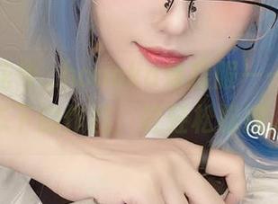 哎呀，花兮_honoka体操服——无圣光状态下的作品，轻轻松松撩人。