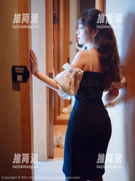 花漾show - 免费获取白茹雪Abby的魅力双脚，套图抢先看，走，边看边乐！